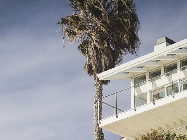 White Beach House in Laguna Beach, California
